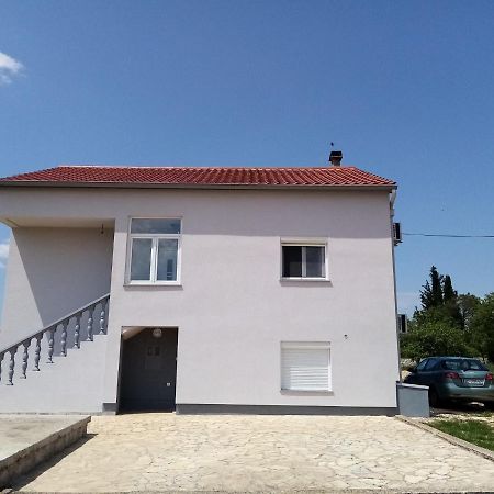 Luka Apartment Galovac  Bagian luar foto